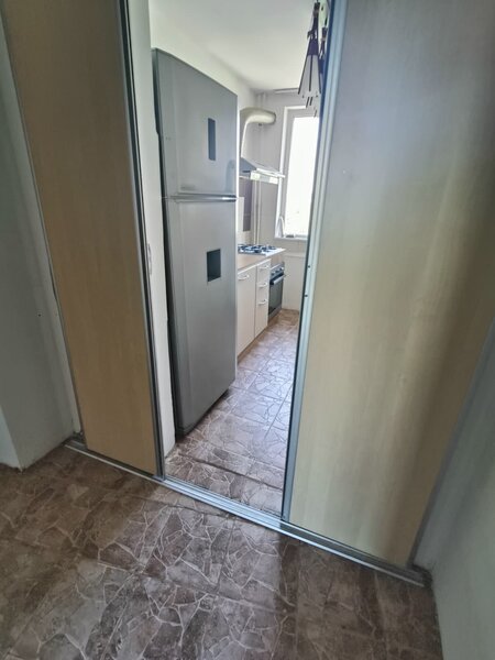 Trei camere, utilat, etaj 7, Antiaeriana Sos Alexandriei disponibil imediat